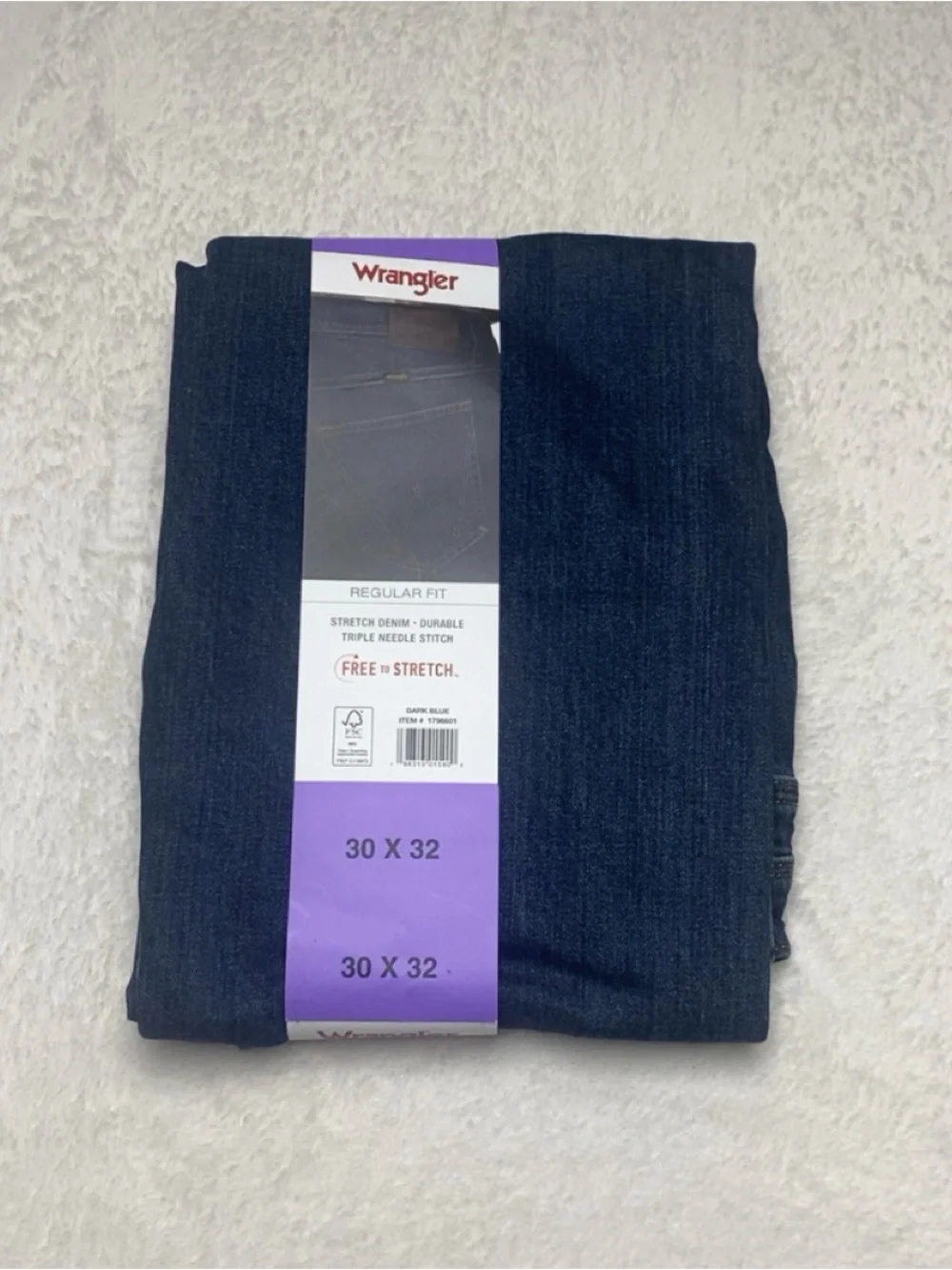 Wrangler Men’s Dark Blue Relaxed Jeans
